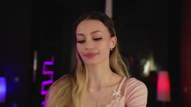 Image 3 of georgiamorandi Stream on Chaturbate on 14 months ago