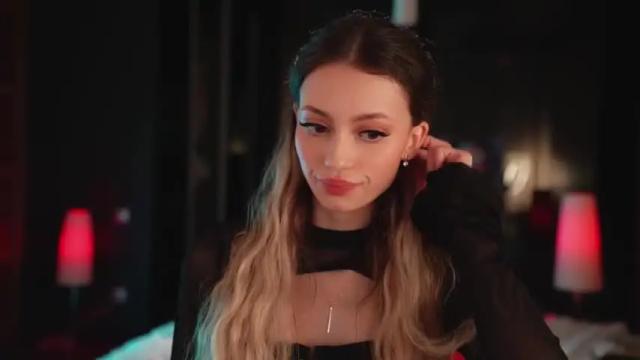 Image 2 of georgiamorandi Stream on Chaturbate on 14 months ago