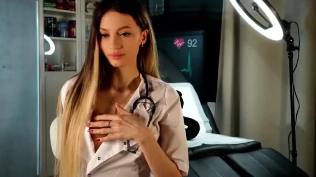 Image 12 of georgiamorandi Stream on Chaturbate on 14 months ago