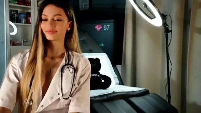 Image 7 of georgiamorandi Stream on Chaturbate on 14 months ago