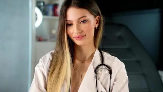 Image 2 of georgiamorandi Stream on Chaturbate on 14 months ago