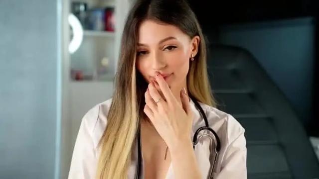 Image 6 of georgiamorandi Stream on Chaturbate on 14 months ago