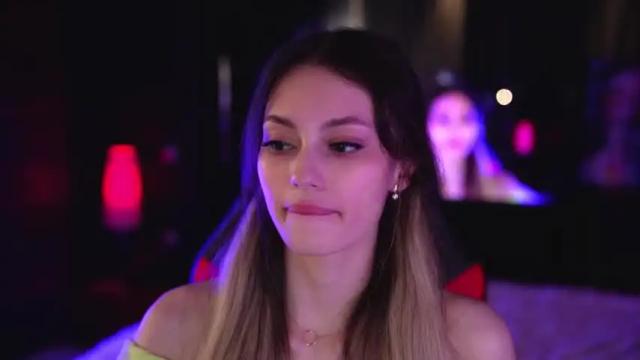 Image 3 of georgiamorandi Stream on Chaturbate on 13 months ago