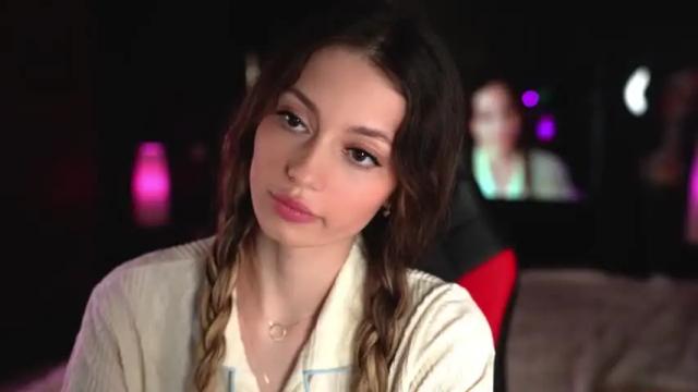 Image 8 of georgiamorandi Stream on Chaturbate on 13 months ago