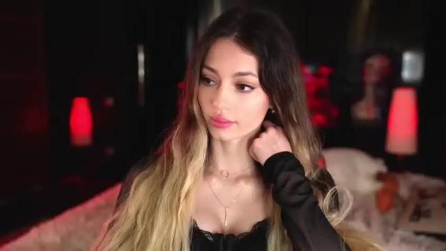 Image 2 of georgiamorandi Stream on Chaturbate on 13 months ago