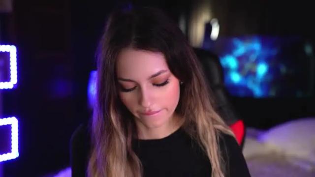 Image 2 of georgiamorandi Stream on Chaturbate on 13 months ago