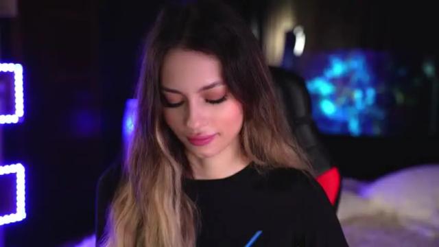 Image 3 of georgiamorandi Stream on Chaturbate on 13 months ago