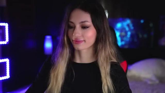 Image 7 of georgiamorandi Stream on Chaturbate on 13 months ago