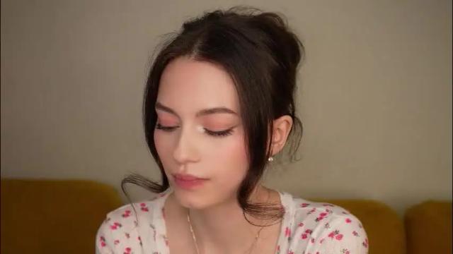 Image 2 of georgiamorandi Stream on Chaturbate on 1 month ago