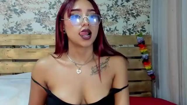 Image 2 of georgina_cooper_oli Stream on Chaturbate on 14 months ago
