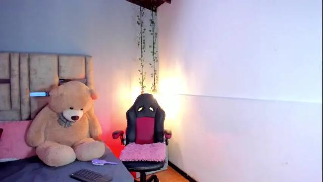 Image 11 of georgina_gray1 Stream on Chaturbate on 24 days ago