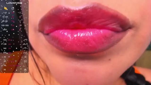 Image 11 of georgina_t_ Stream on Chaturbate on 16 months ago