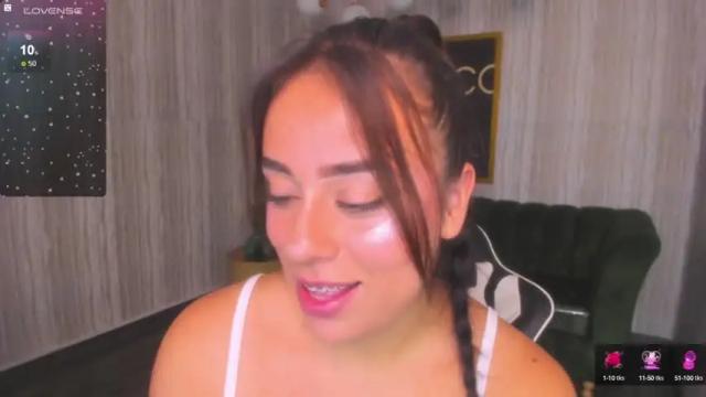 Image 7 of georgina_t_ Stream on Chaturbate on 14 months ago