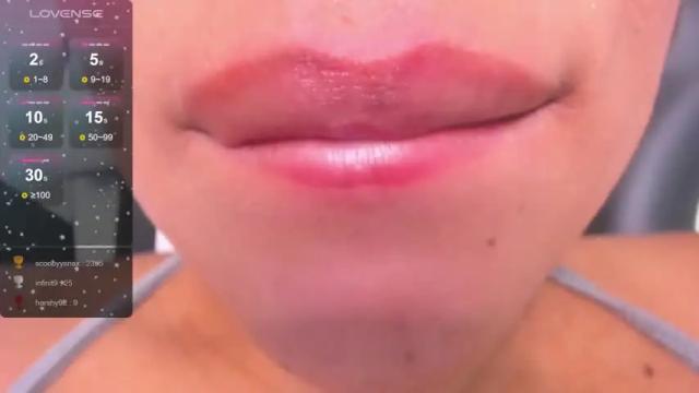 Image 3 of georgina_t_ Stream on Chaturbate on 14 months ago