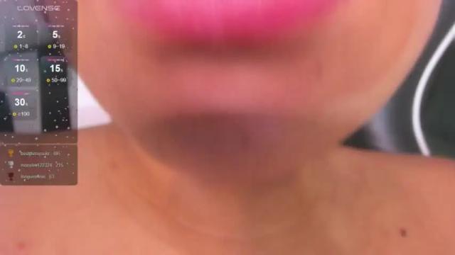Image 2 of georgina_t_ Stream on Chaturbate on 14 months ago