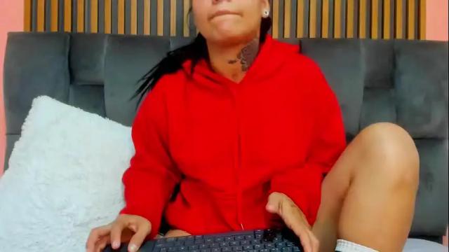 Image 3 of georgina_vega Stream on Chaturbate on 1 month ago