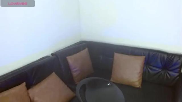 Image 10 of georgina_vega Stream on Chaturbate on 17 days ago