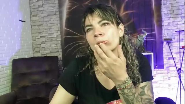 Image 12 of georginadoll1 Stream on Chaturbate on 29 days ago