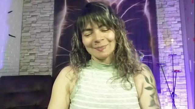 Image 2 of georginadoll1 Stream on Chaturbate on 26 days ago