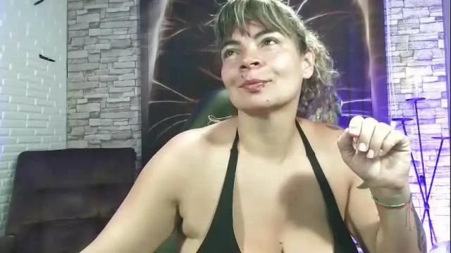 Image 3 of georginadoll1 Stream on Chaturbate on 2 months ago