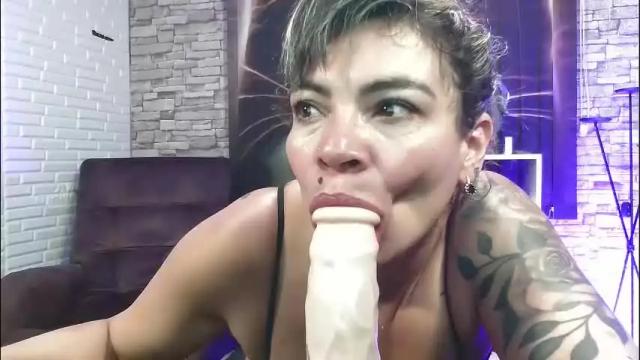 Image 6 of georginadoll1 Stream on Chaturbate on 2 months ago