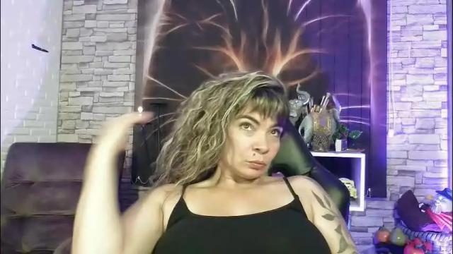Image 3 of georginadoll1 Stream on Chaturbate on 1 month ago