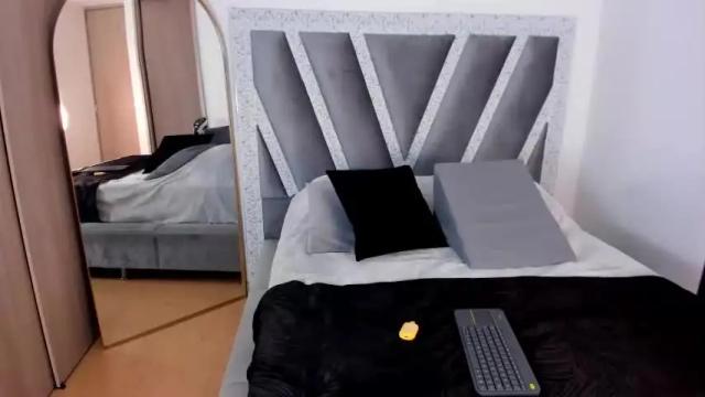 Image 10 of georginajohnson_ Stream on Chaturbate on 15 months ago