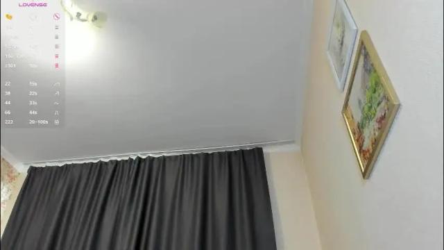 Image 2 of georginia_grimes Stream on Chaturbate on 2 months ago