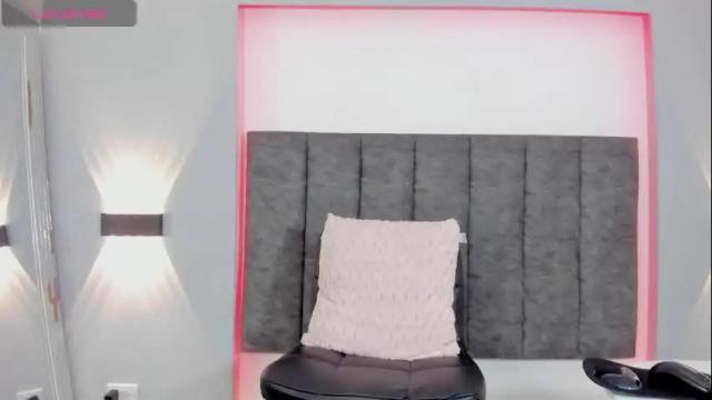 Image 2 of georgis__ Stream on Chaturbate on 1 month ago