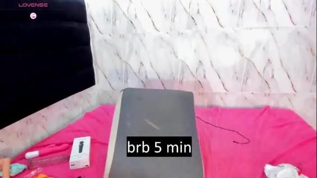 Image 11 of georgis__ Stream on Chaturbate on 2 days ago