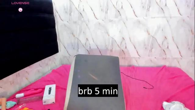 Image 12 of georgis__ Stream on Chaturbate on 2 days ago