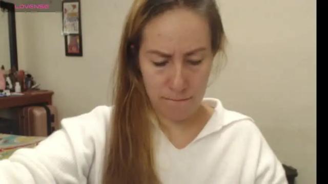 Image 2 of geral_bhri Stream on Chaturbate on 1 month ago