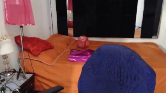 Image 7 of geral_bhri Stream on Chaturbate on 1 month ago