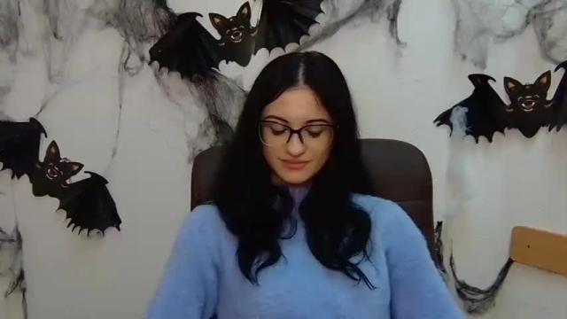 Image 11 of ggkaleriyagosha Stream on Chaturbate on 18 months ago