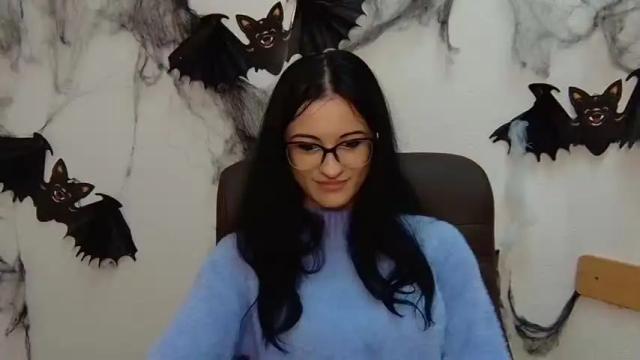 Image 2 of ggkaleriyagosha Stream on Chaturbate on 18 months ago