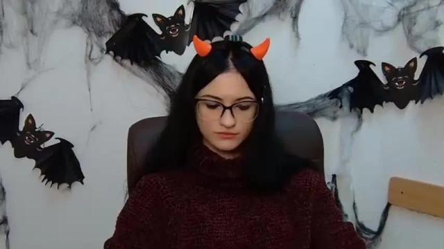 Image 2 of ggkaleriyagosha Stream on Chaturbate on 18 months ago