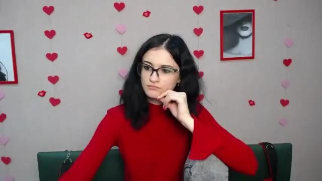 Image 3 of ggkaleriyagosha Stream on Chaturbate on 17 months ago