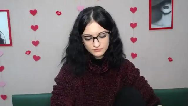 Image 7 of ggkaleriyagosha Stream on Chaturbate on 17 months ago