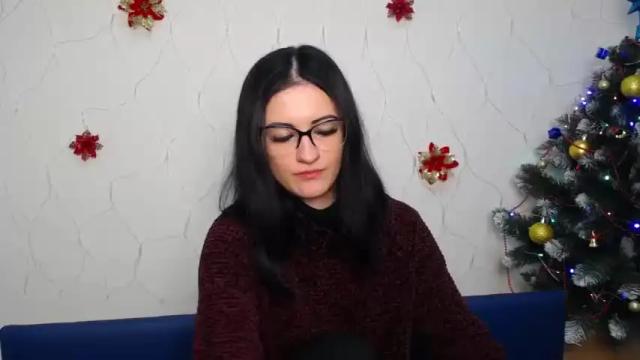 Image 12 of ggkaleriyagosha Stream on Chaturbate on 16 months ago