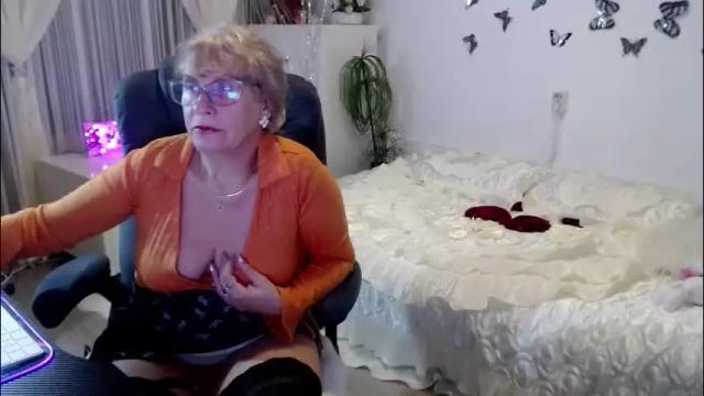 Image 7 of ghertrudequeen Stream on Chaturbate on 2 months ago