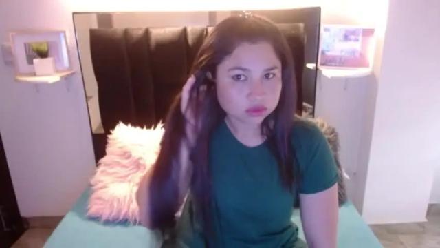 Image 1 of ghianna_ Stream on Chaturbate on 13 months ago