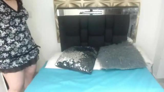 Image 8 of ghianna_ Stream on Chaturbate on 15 months ago