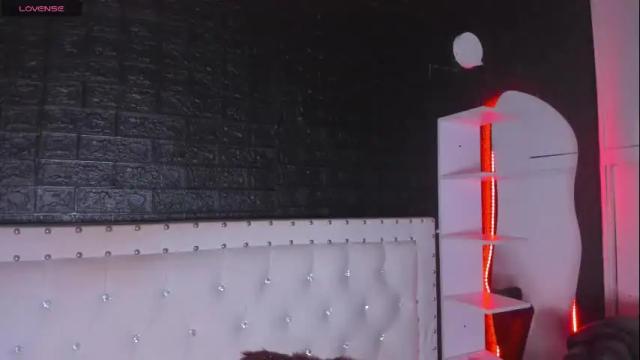 Image 2 of ghosty_doll Stream on Chaturbate on 15 days ago
