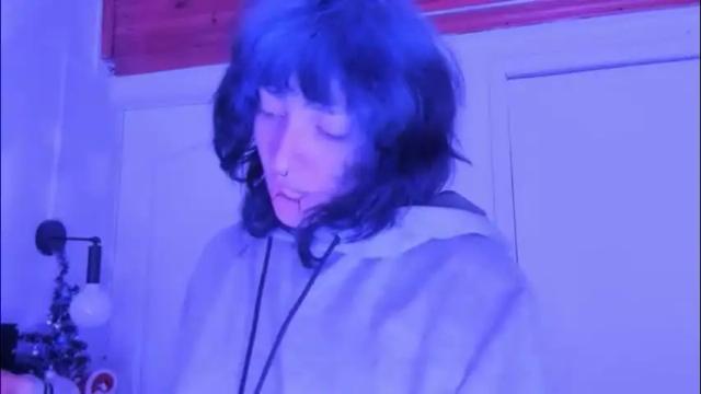 Image 2 of ghosty_doll Stream on Chaturbate on 1 month ago