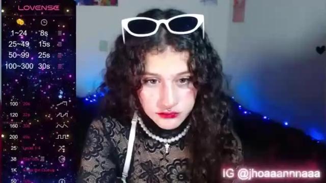 Image 2 of gia_1 Stream on Chaturbate on 18 months ago