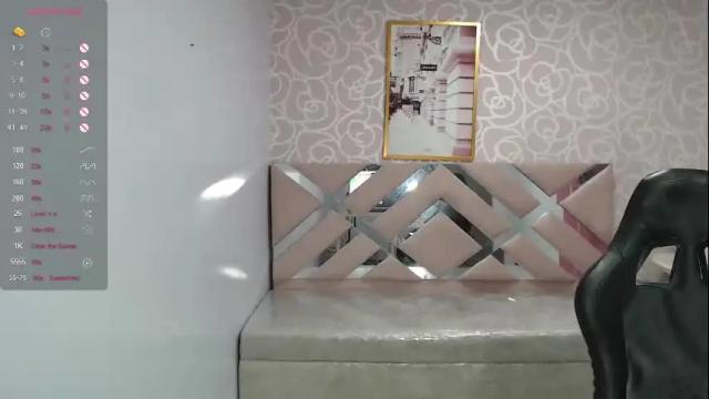 Image 6 of gia_ch Stream on Chaturbate on 1 month ago