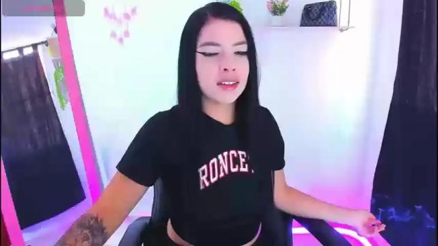 Thumbnail 1, gia_contii's Stream at Chaturbate, 3 months ago