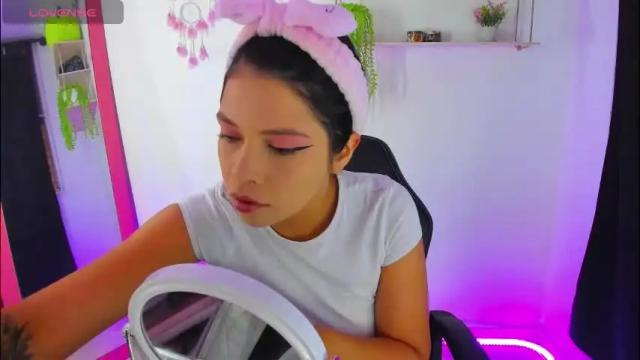 Image 6 of gia_contii Stream on Chaturbate on 1 month ago