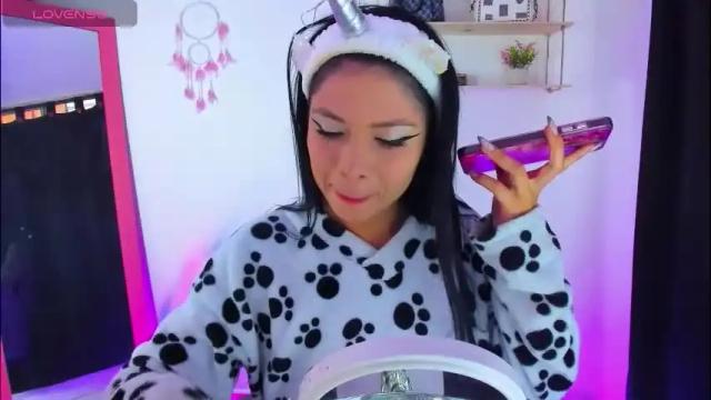 Image 6 of gia_contii Stream on Chaturbate on 1 month ago