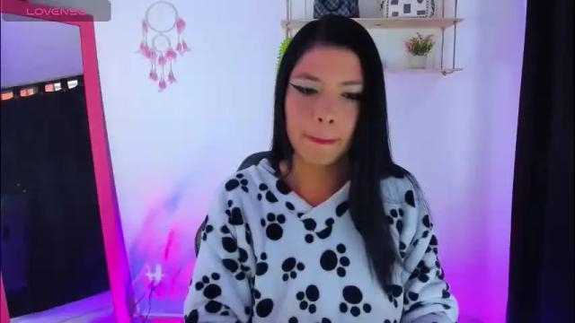 Image 8 of gia_contii Stream on Chaturbate on 1 month ago